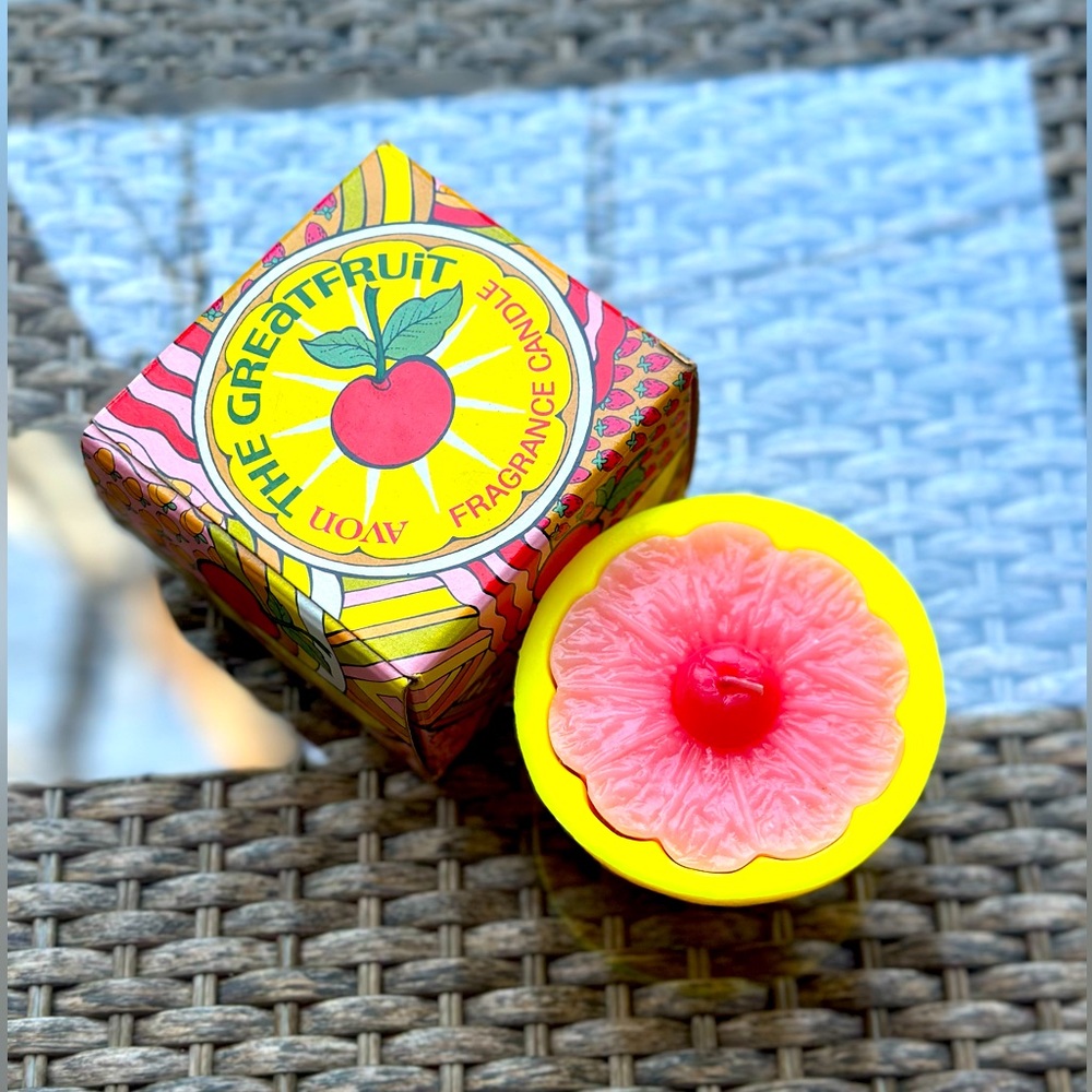 Avon “The Greatfruit” Vintage 1974 Fragrance Candle